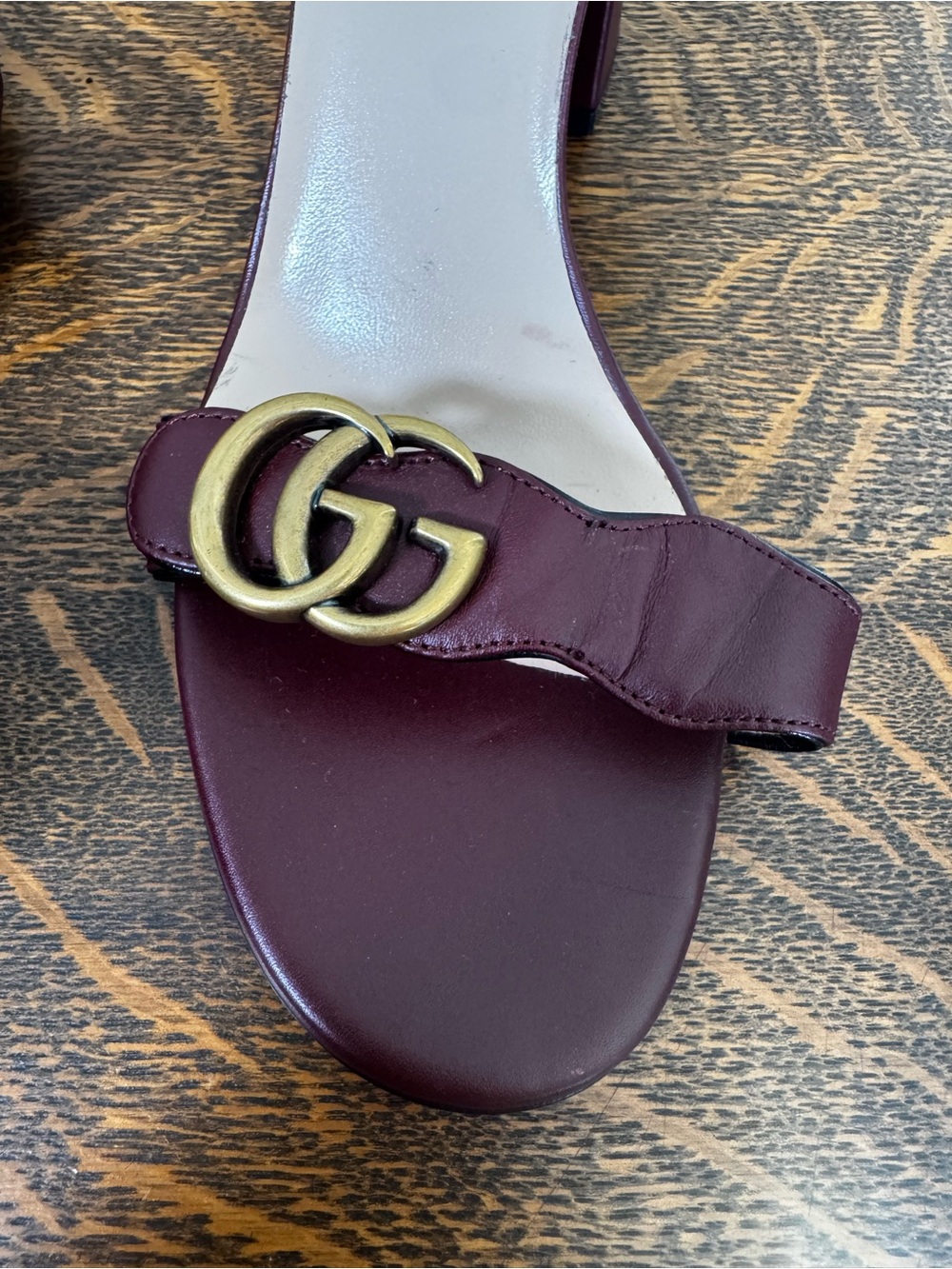 Authentic Gucci GG Marmont Block Heel Sandals Burgundy Leather - 38.5 with COA - Picture 7 of 10